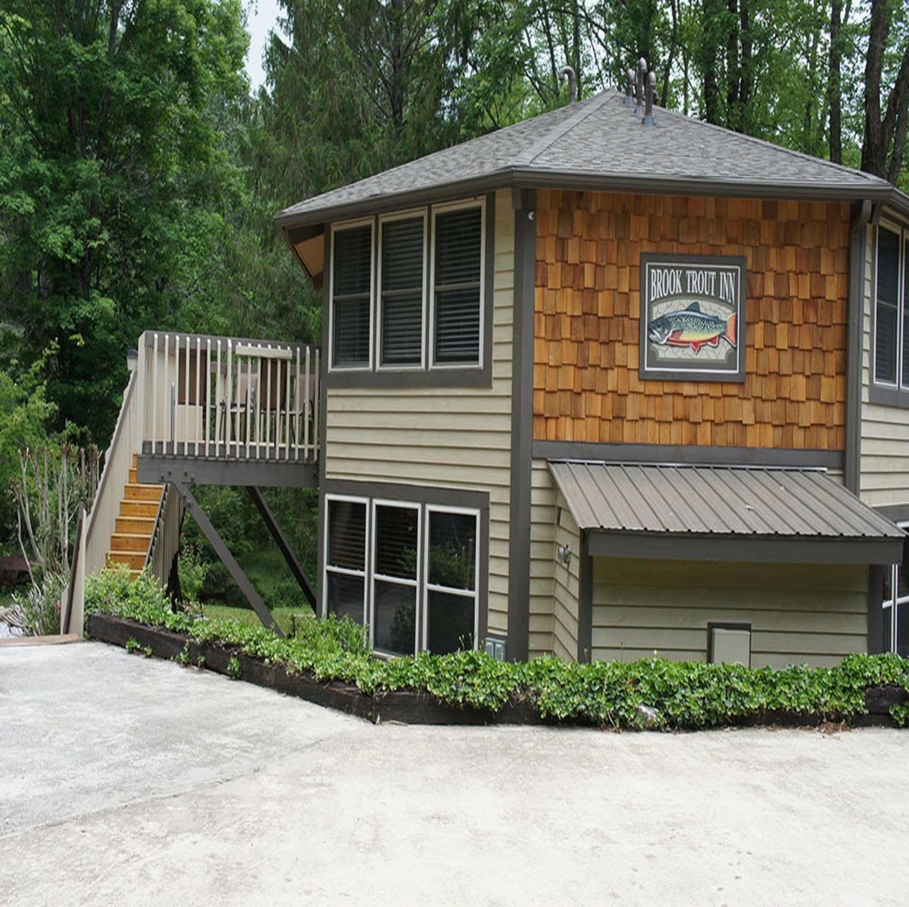 Brook Trout Inn Sapphire Luaran gambar