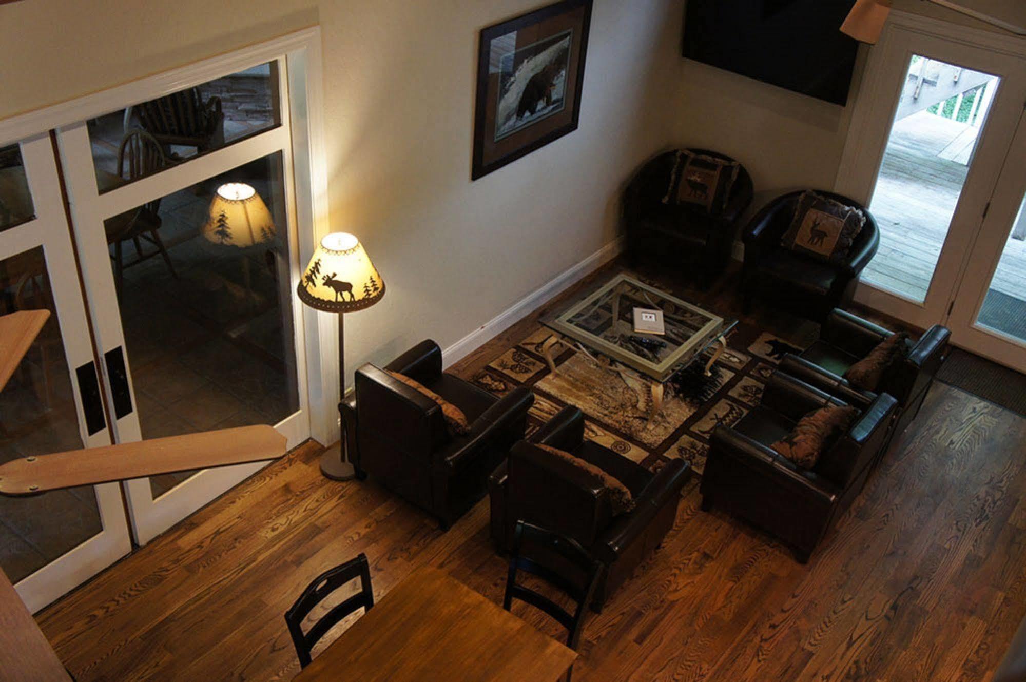 Brook Trout Inn Sapphire Luaran gambar