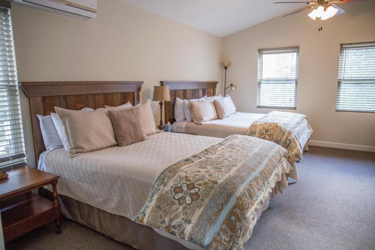 Brook Trout Inn Sapphire Luaran gambar